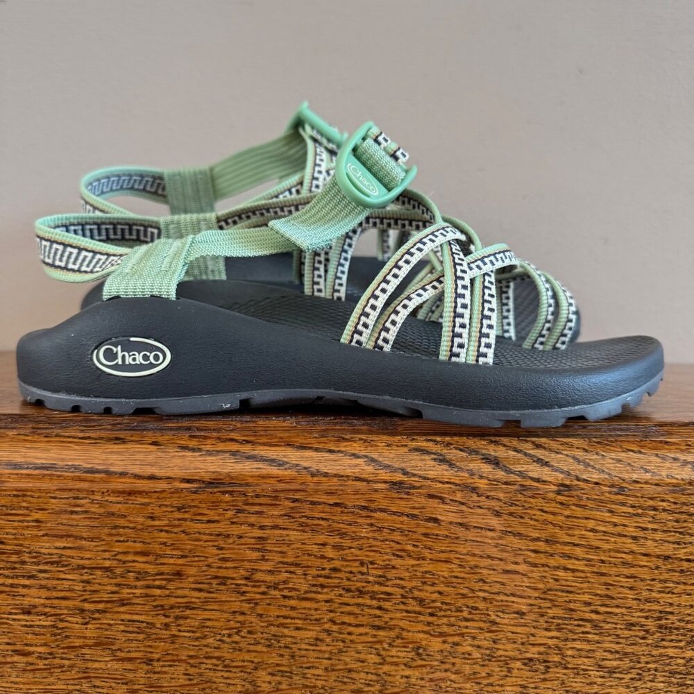 Chaco Women's Eco Tread Sandals Adjustable Strap Durable Sole Green Black Size 7 - Picture 15 of 16